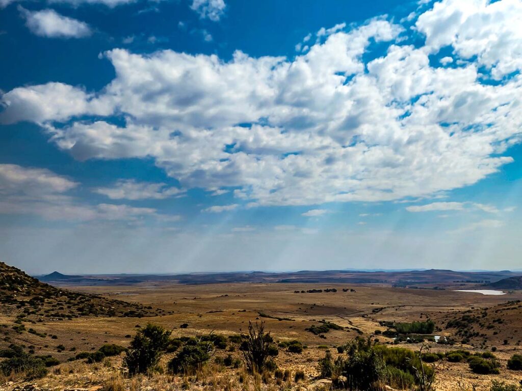 Free State valley views from the Lesotho border never disappoint.